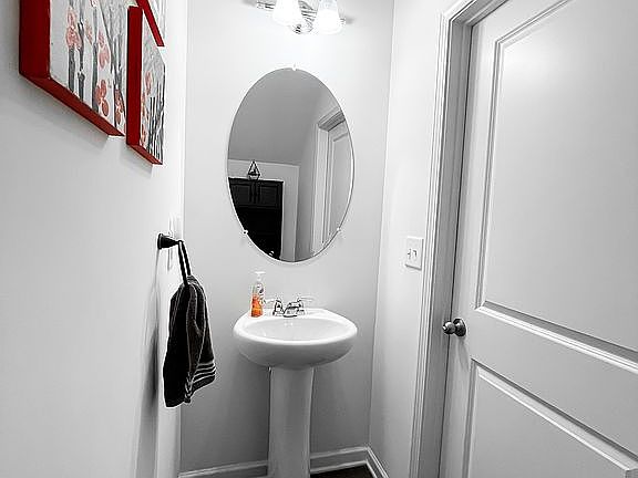 1/2 bath