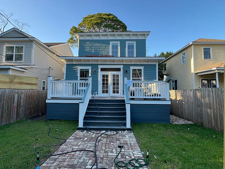 825 E Duffy St — Photo 4