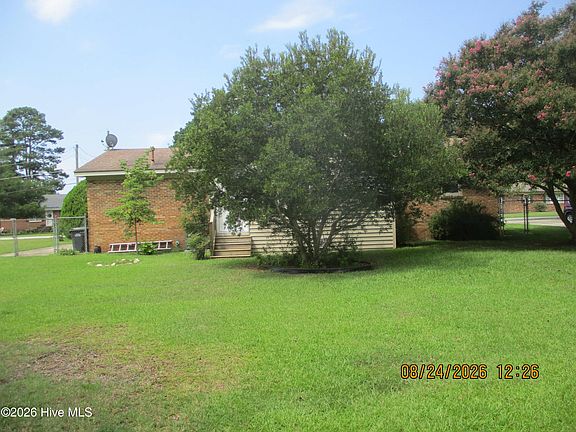 3rd image of 106 Williams Drive