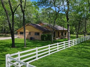 802 Sentinel Oaks, Pinehurst, TX 77362