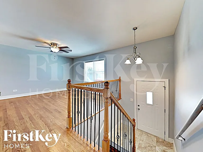 5434 Georgetown Dr — Photo 2