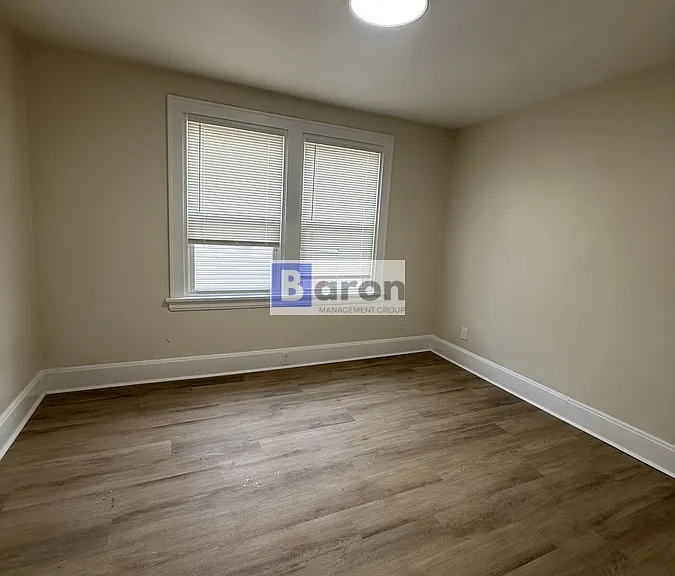 2752 Enslin St — Photo 12