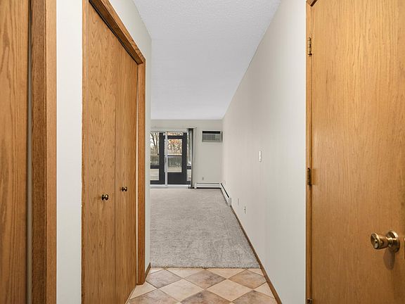 4th image of 2710 Dale St N #B116