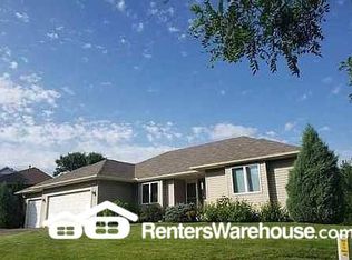 17335 Horizon Trl SE, Prior Lake, MN 55372
