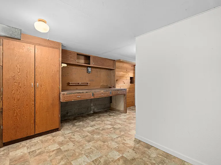 203 NW 19th Ave — Photo 15