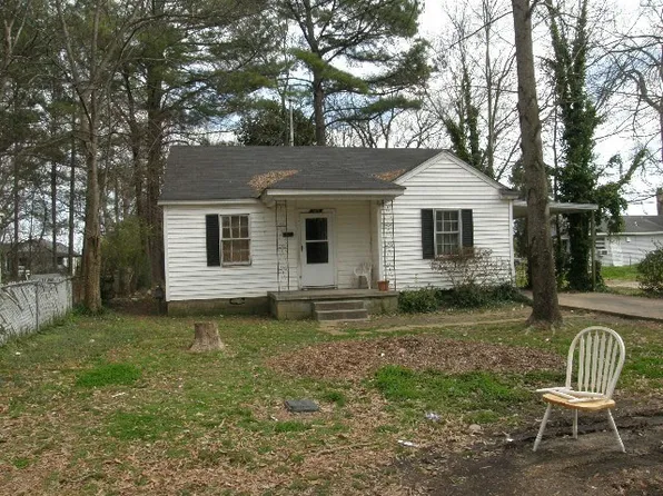 507 McCool St, Greenwood, MS 38930