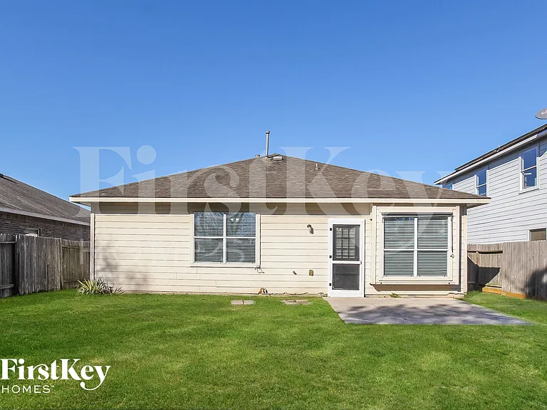 12911 Pine Meadows St — Photo 14