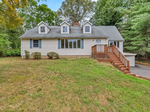 297 Woodbury Road, Huntington, NY 11743