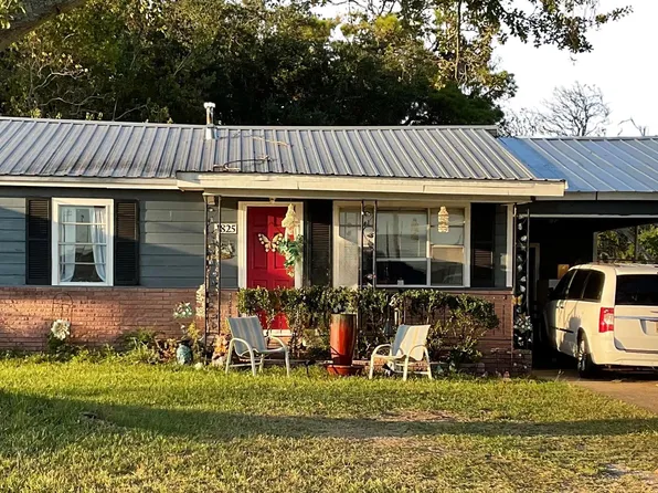 1825 Jackson Ave, Pascagoula, MS 39567