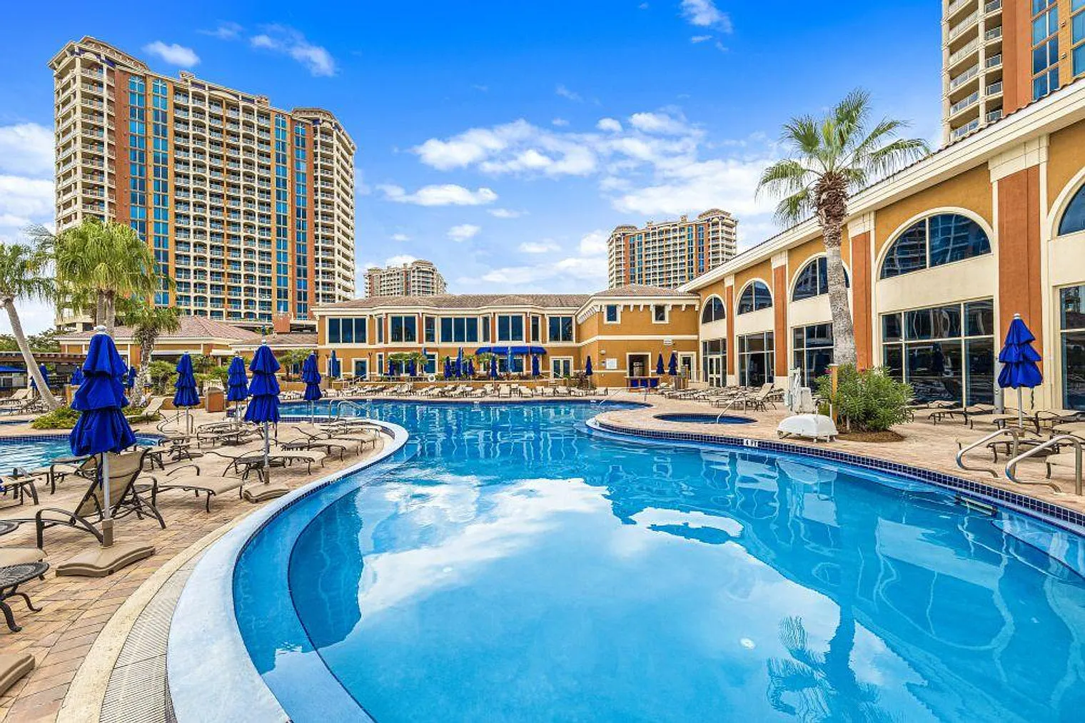 2 bed, 3.0 bath, 1194 sqft, $3,968 — Photo 3