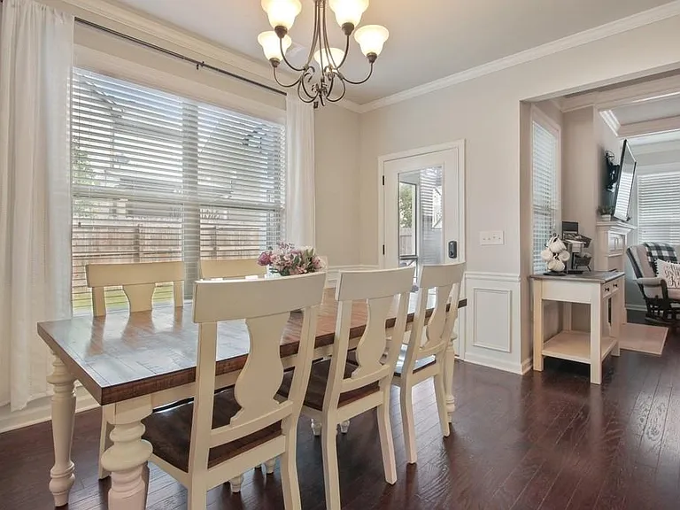 5304 Castle Shoals Way — Photo 18