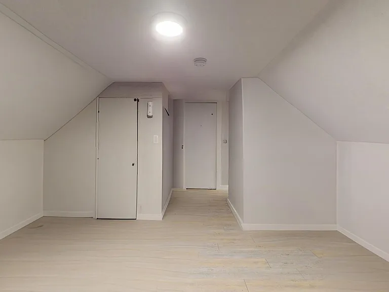 103 High St — Photo 2