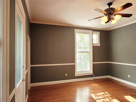 Living Room & Kitchen