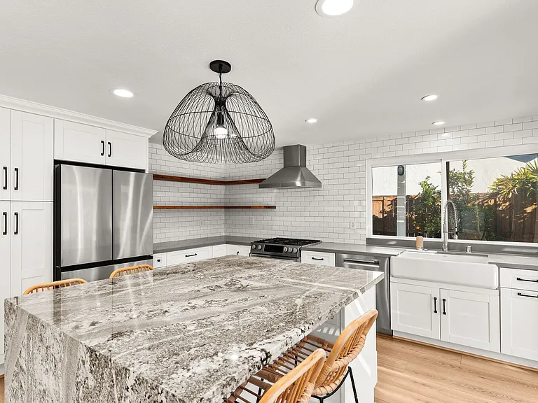 25392 Neptune Dr — Photo 14