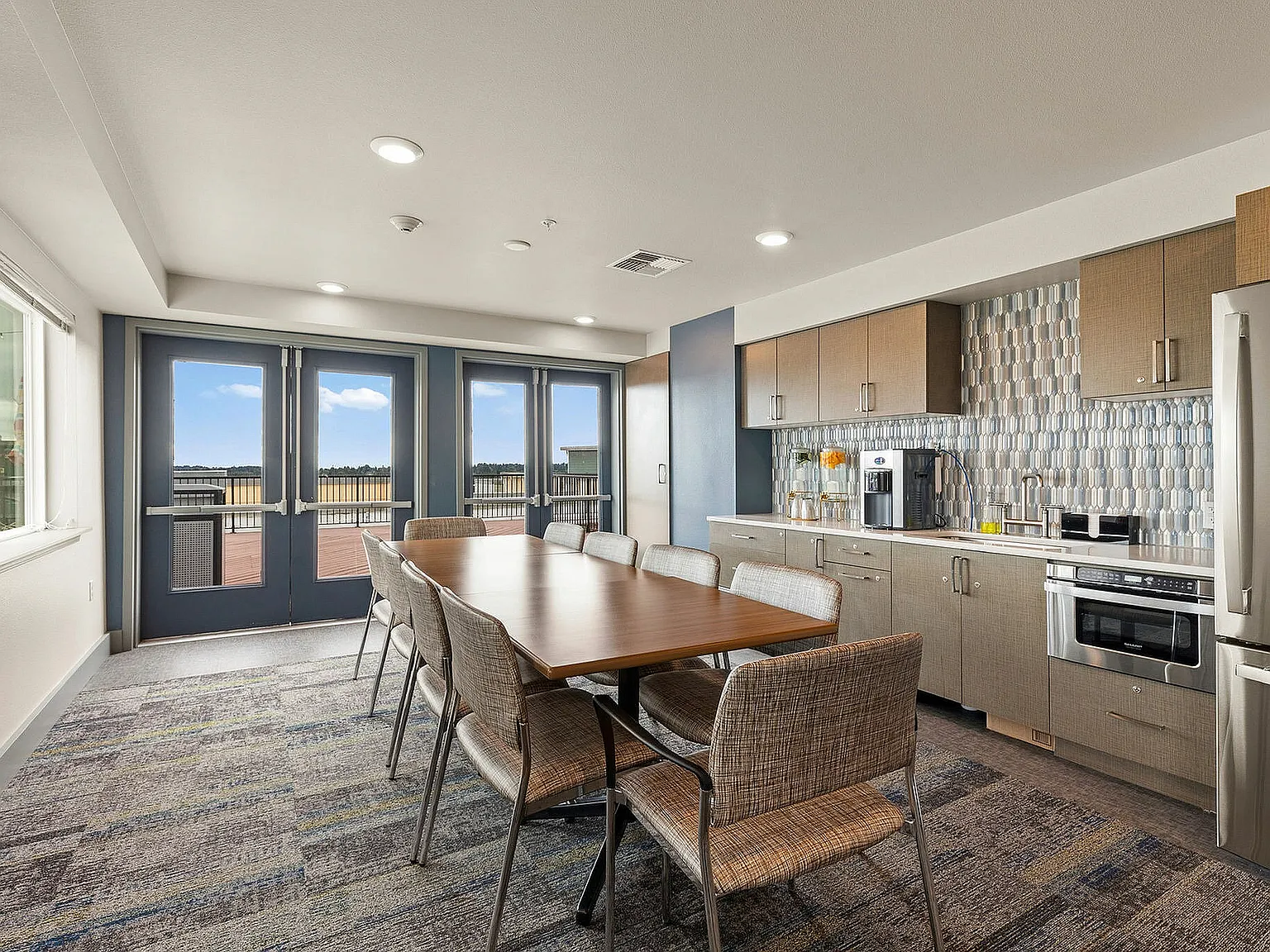 Destinations Lynnwood 61+ Apartment Homes — Photo 2