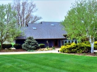 320 Dublin Ln, Bryan, OH 43506