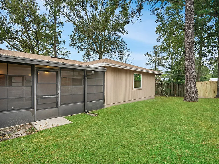 7804 Jolliet Dr — Photo 18