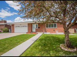 3108 Arrowhead Rd, Cheyenne, WY 82001