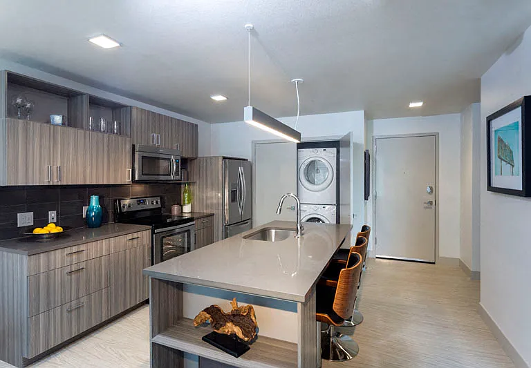 One Bedroom/One Bathroom