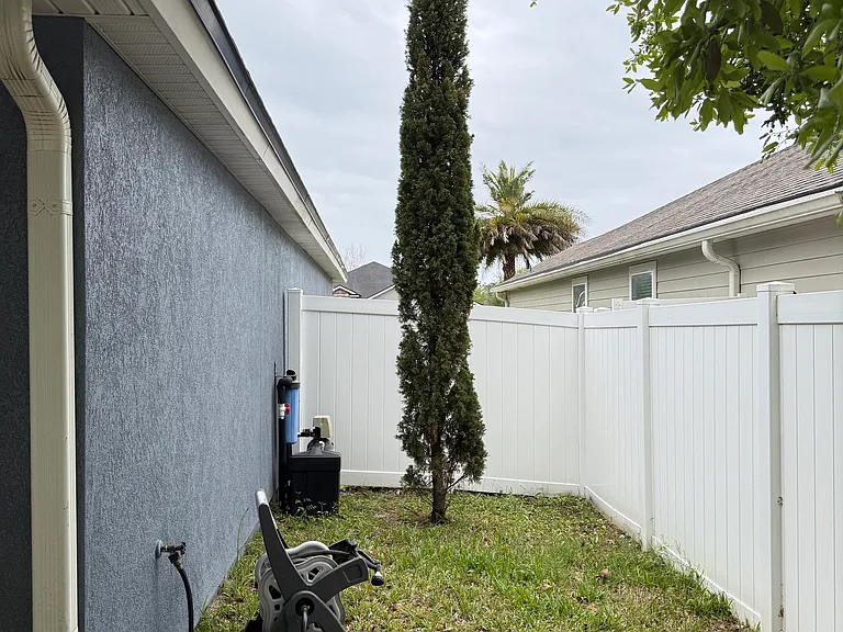5409 Parkside Lakes Dr — Photo 4