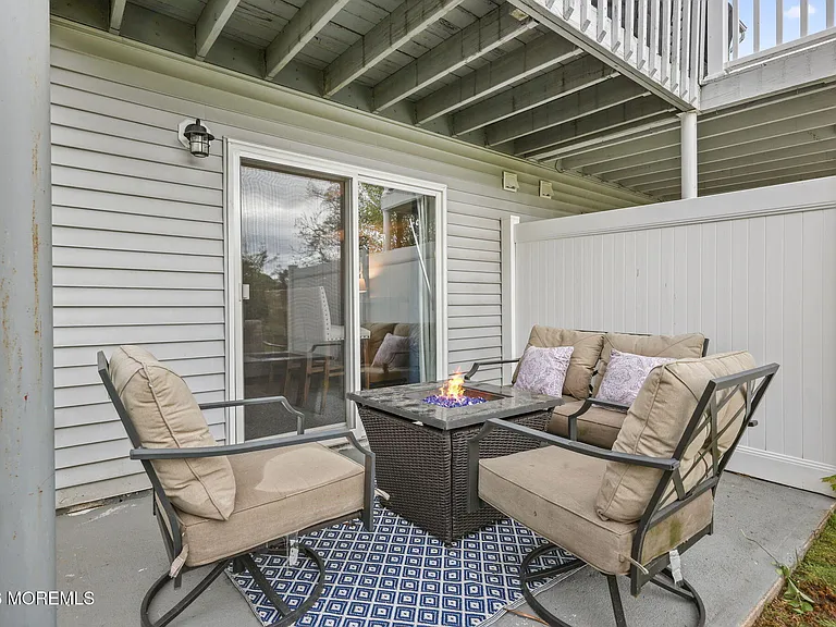 2 Oyster Creek Dr — Photo 39