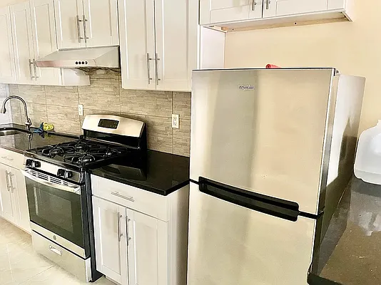 Rented by Virtual Real Estate | media 13