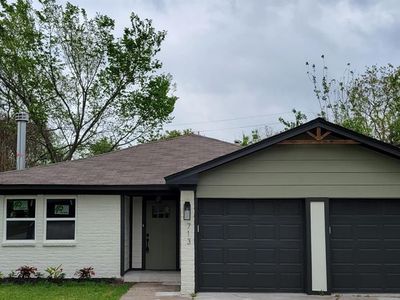 713 S 7th St, La Porte, TX, 77571