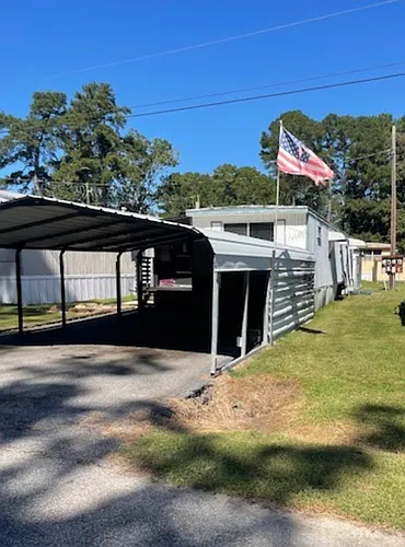2951 Kings Hwy Photo 1