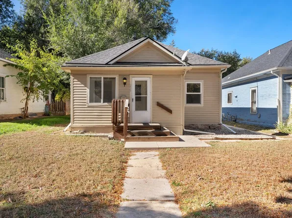 235 N Whitcomb St, Fort Collins, CO 80521