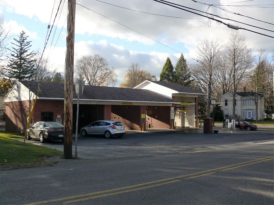 1st image of 100 W Main St