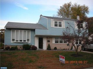 112 Lafayette Rd, Edgewater Park, NJ 08010