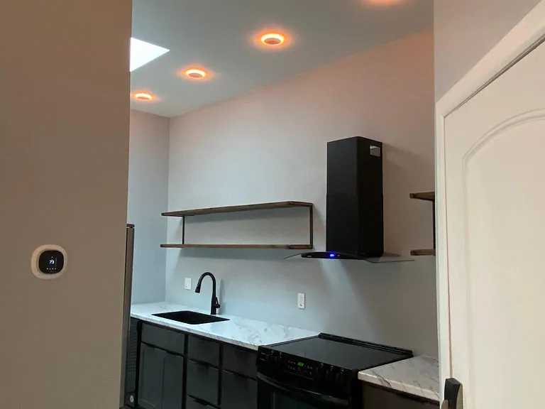 2245 S Grand Blvd #B — Photo 8