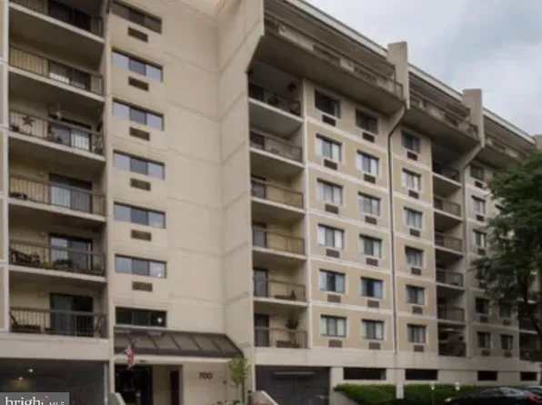 700 Avondale Rd Penthouse 5L, Wallingford, PA 19086