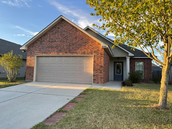 42398 Cedarstone Ave, Prairieville, LA 70769
