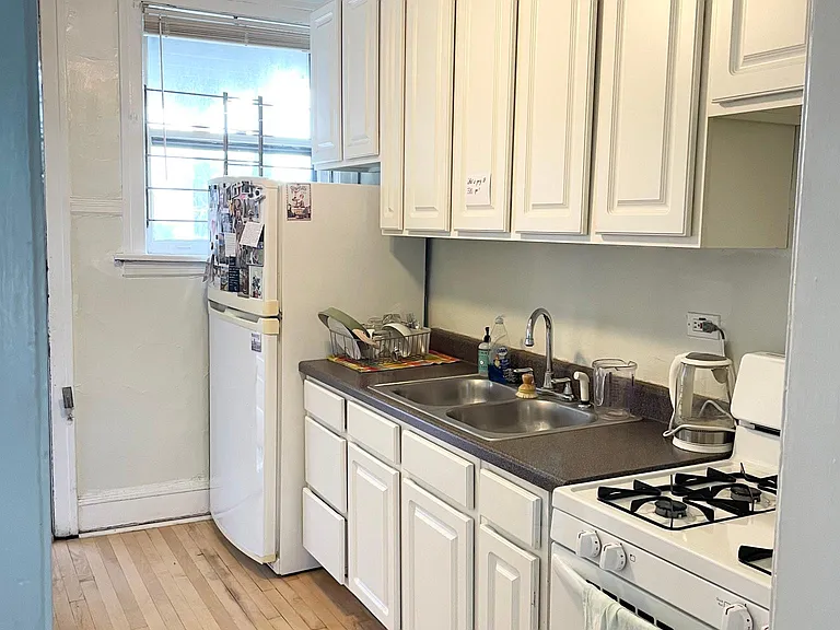 3425 W Drummond Pl #2B — Photo 12
