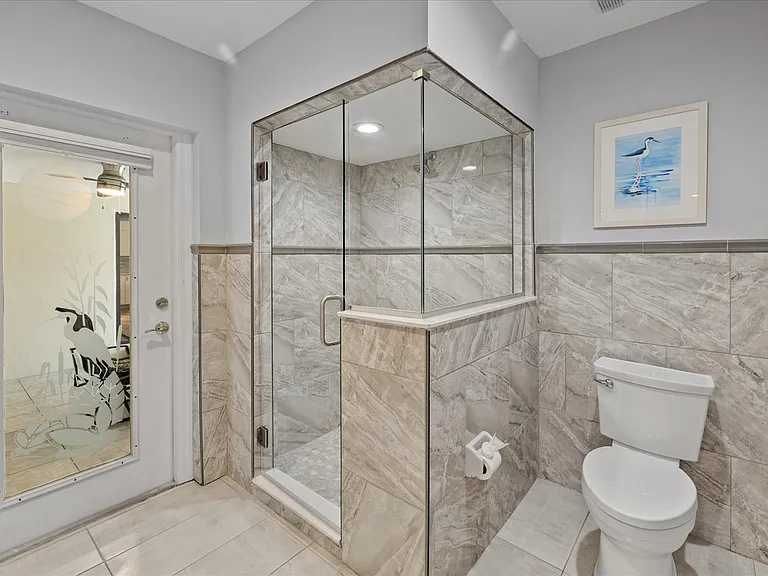 3534 Seaway Dr — Photo 36
