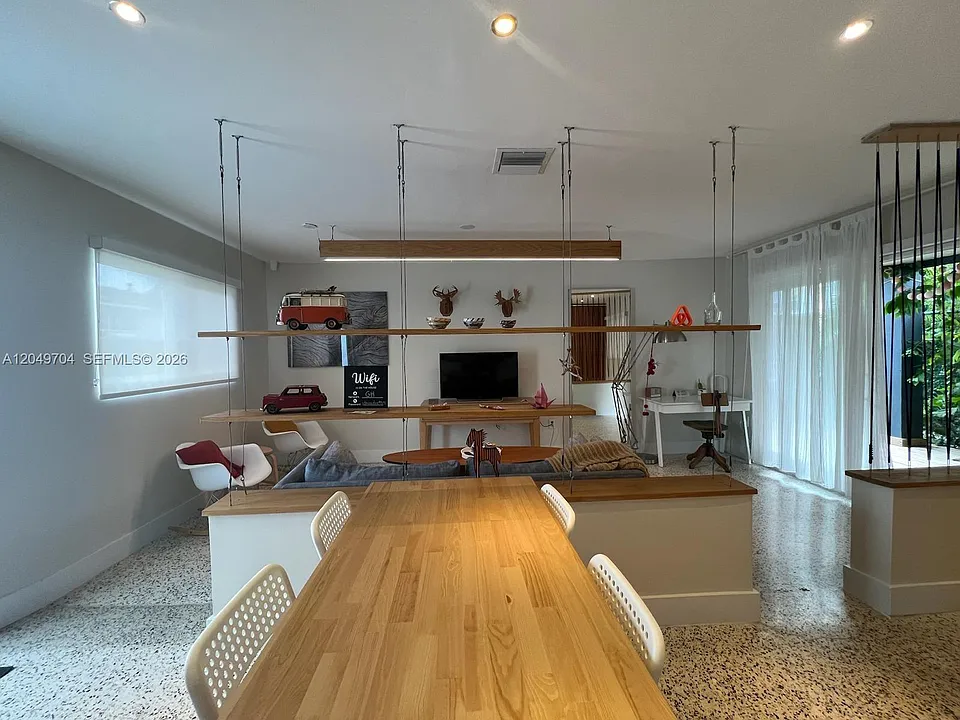 451 SW 24th Rd #2