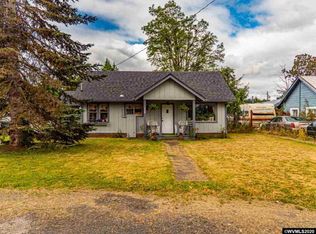 1228 4th Ave, Sweet Home, OR 97386