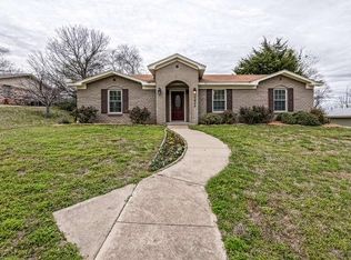 7945 Rio Vista Dr, Woodway, TX 76712