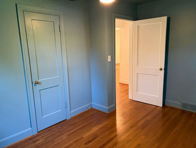 301 Rowland Dr — Photo 10