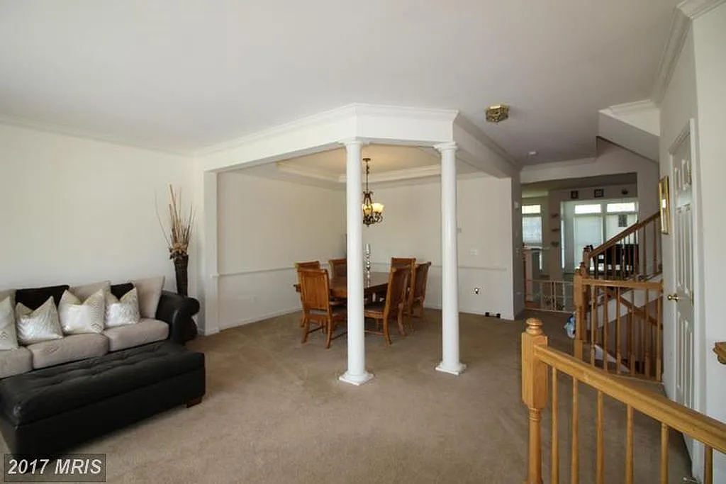 4 bed, 3.5 bath, 3300 sqft, $785 — Photo 3