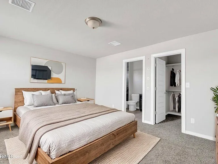 12260 Desert Wolf Ave — Photo 5
