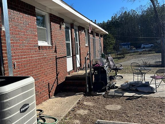 2nd image of 104-110 White Pine Rd