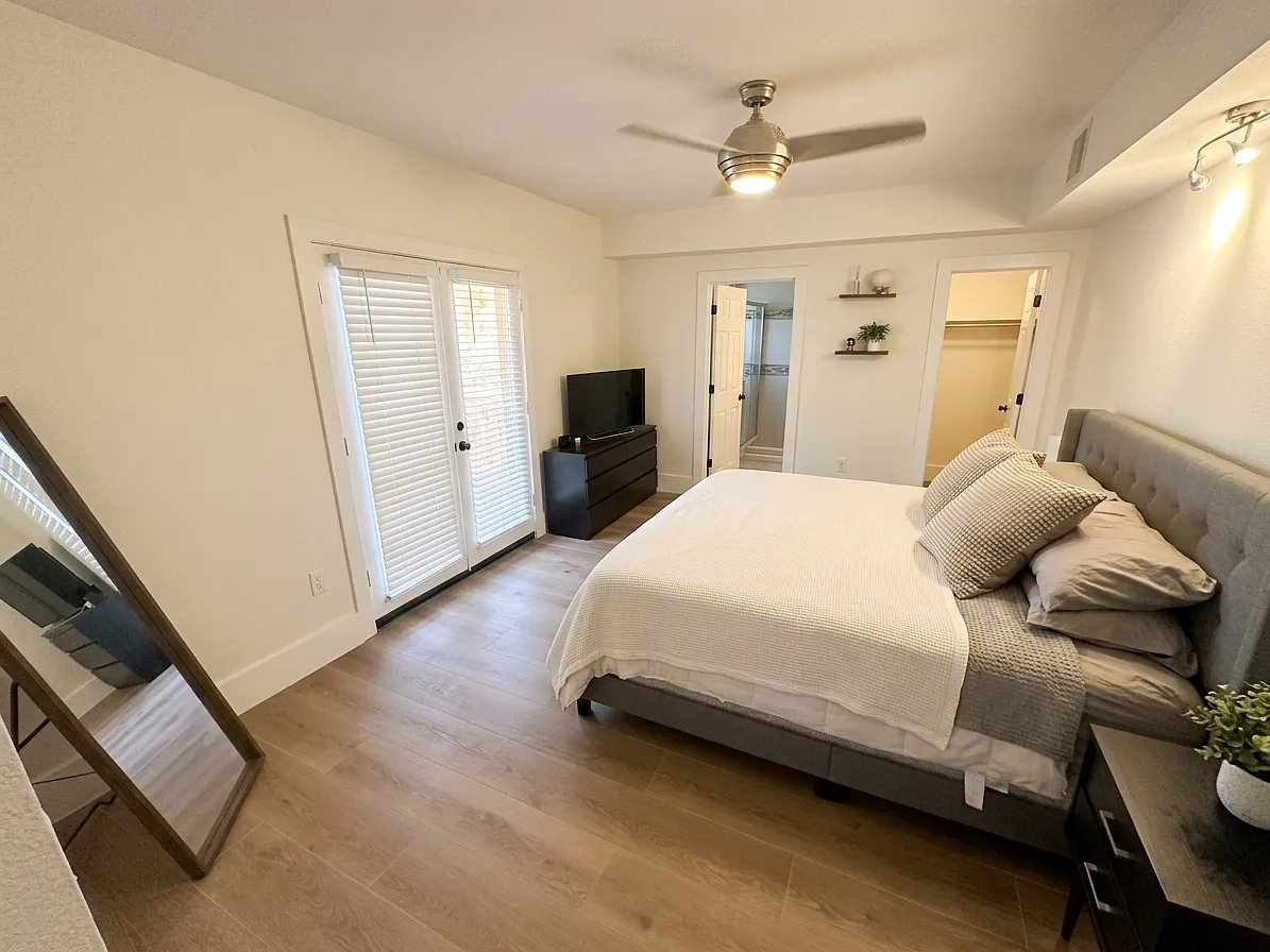 2 bed, 1884 sqft, $2,750 — Photo 2