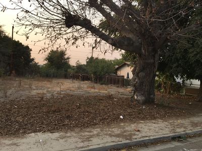 1629 N Court St, Visalia, CA, 93291