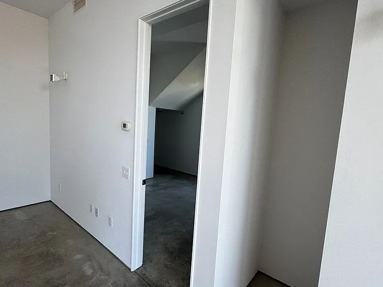 3684 Alabama St — Photo 14
