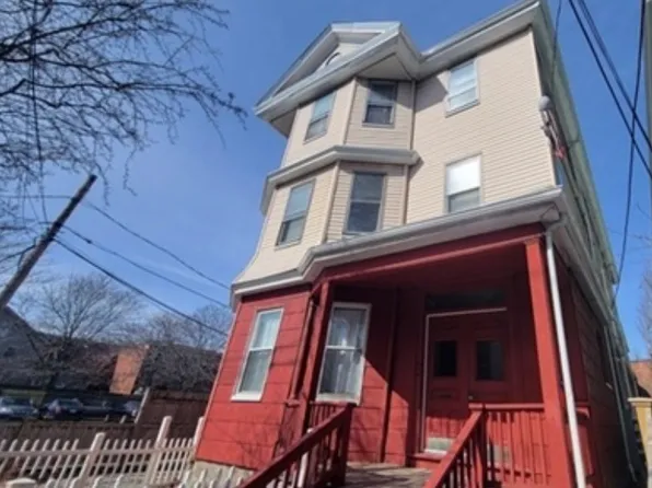 58 Aspinwall Ave #1, Brookline, MA 02446
