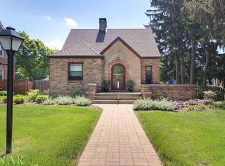 1401 E Grove St, Bloomington, IL 61701