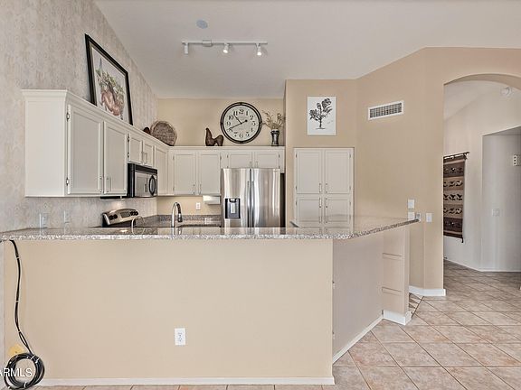 5th image of 6391 S SAWGRASS Drive