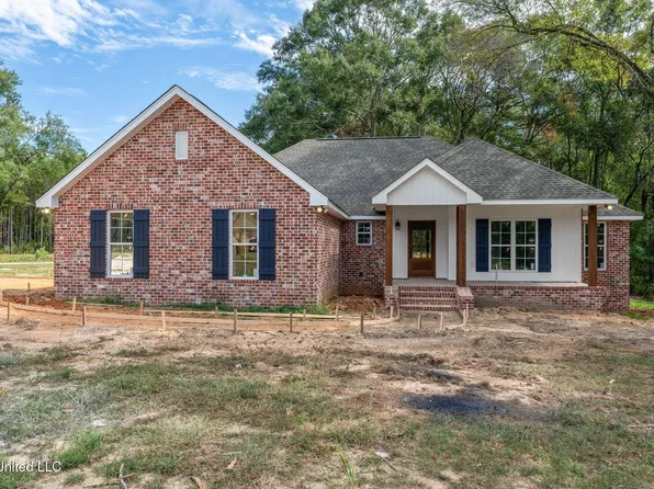 166 Crosby Rd, Seminary, MS 39479